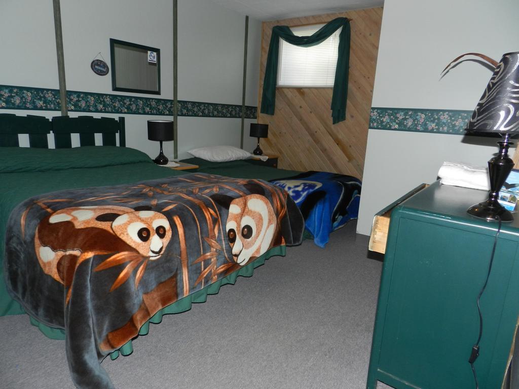 Auberge Chez Caro Sacre-Coeur Room photo